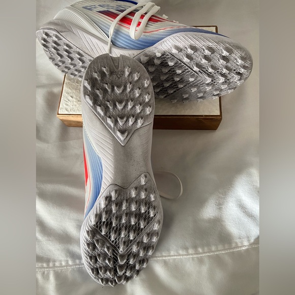Adidas Soccer F50 League TF Unisex Fiberskin/Sprintgrid White Red Blue Sz 6.5 - Picture 5 of 9